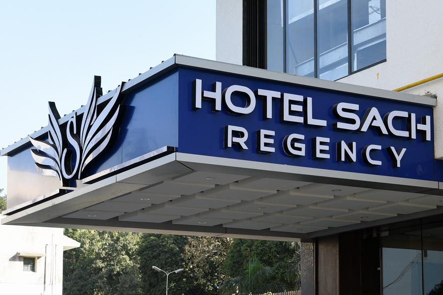 Hotel Sach Regency Anand Luaran gambar